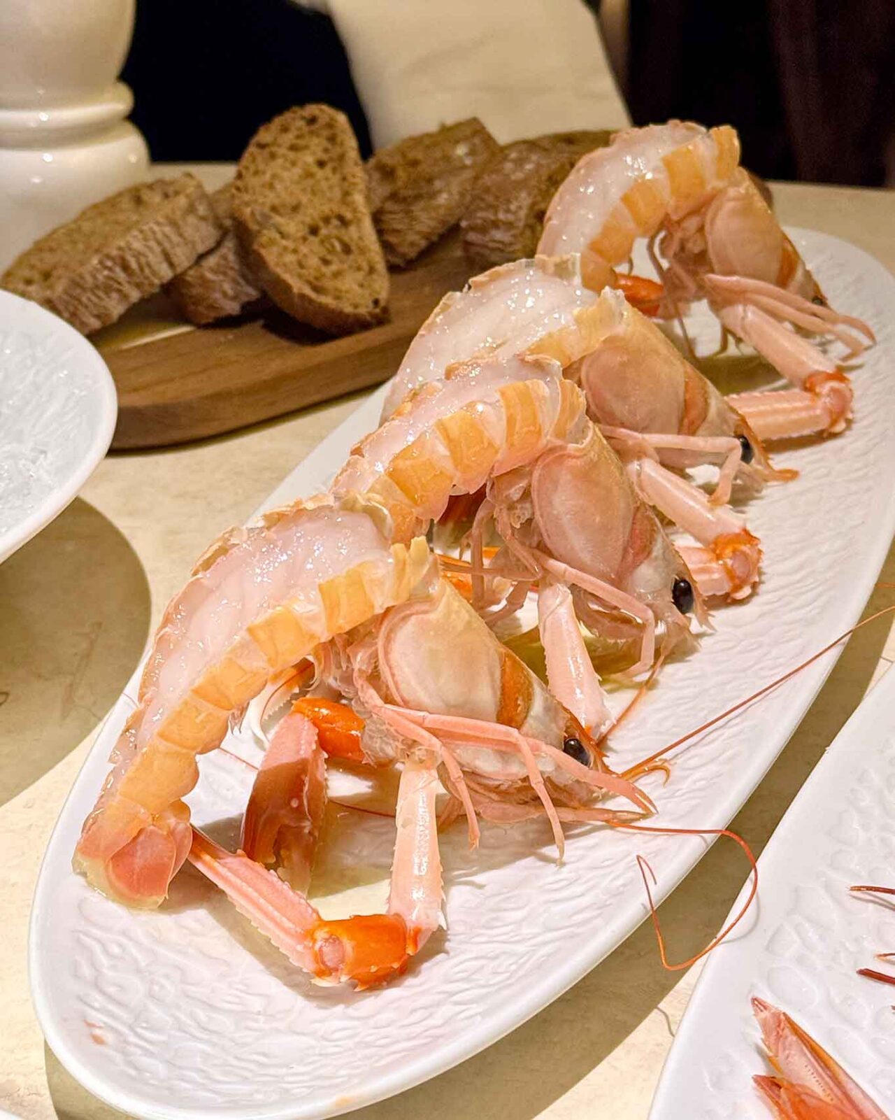 gli scampi del ristorante Pescheria al Crescent di Salerno