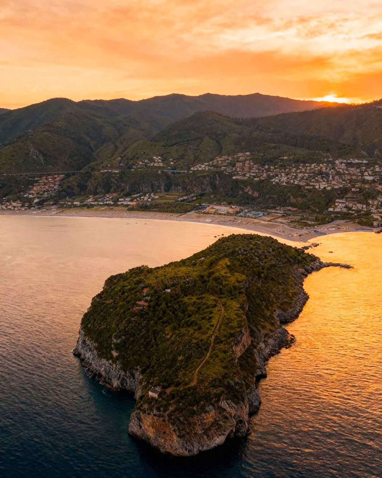 La giornata inaugurale del Bob Fest 2026 sull'Isola di Dino