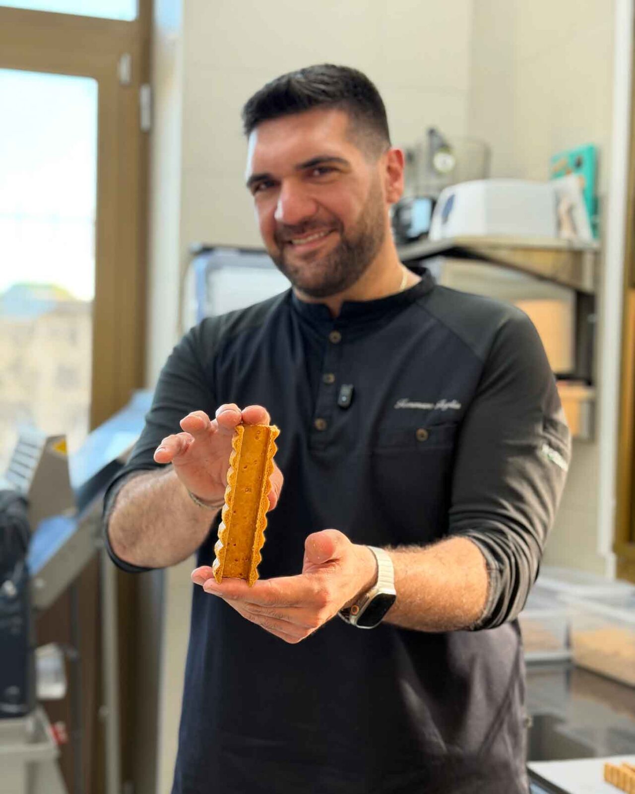 Tommaso Foglia prepara l'aperitivo a Nola