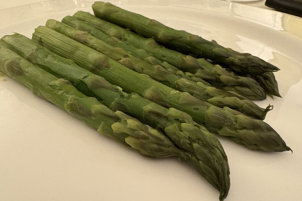 Trattoria I Bologna Rocchetta Tanaro asparagi pairing Timorasso