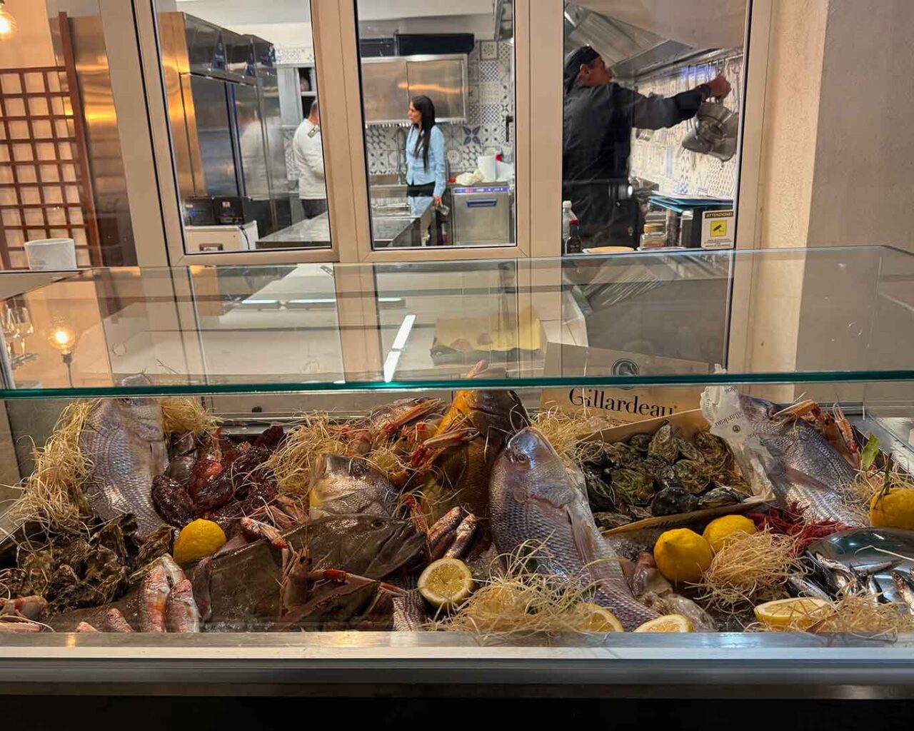 Porto del Fico, ristorante sul mare più bello d'Italia