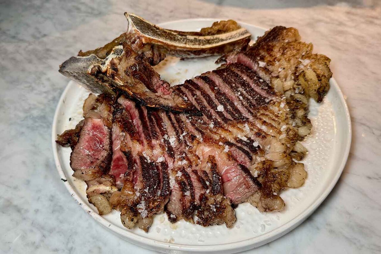 la carne del bistrot il Borgo sul porto di Acciaroli