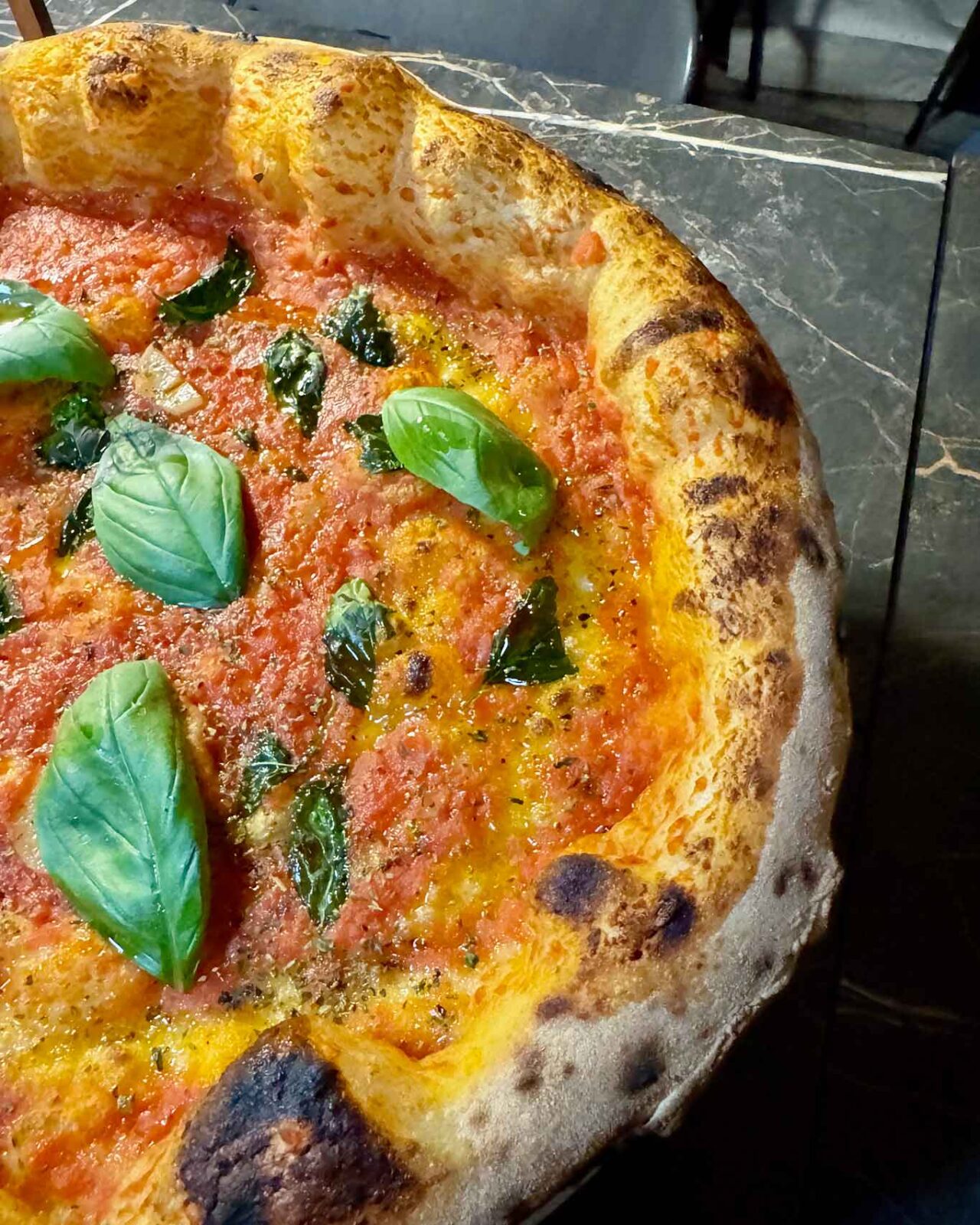 il cornicione della pizza marinara della pizzeria DieciNoni ad Agropoli al Campionato della Pizza 2026