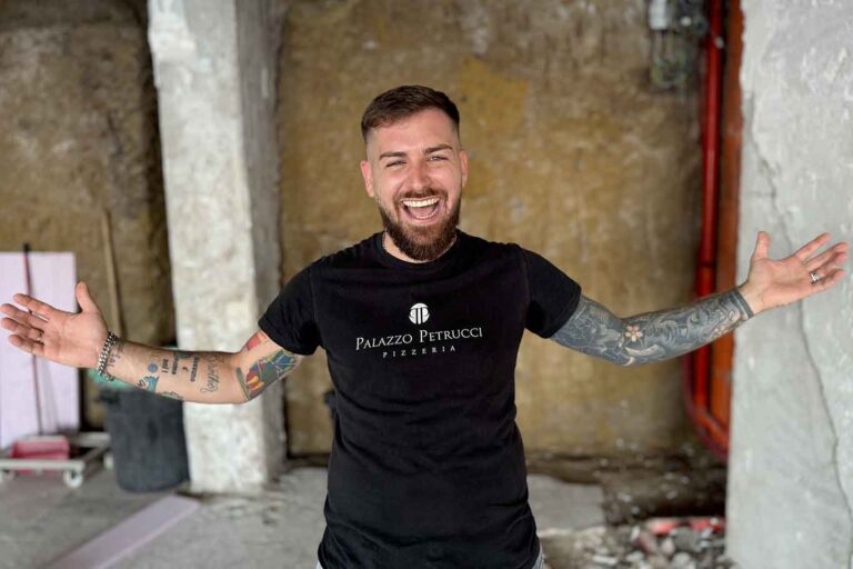 Palazzo Petrucci apre la nuova pizzeria sul mare di Posillipo