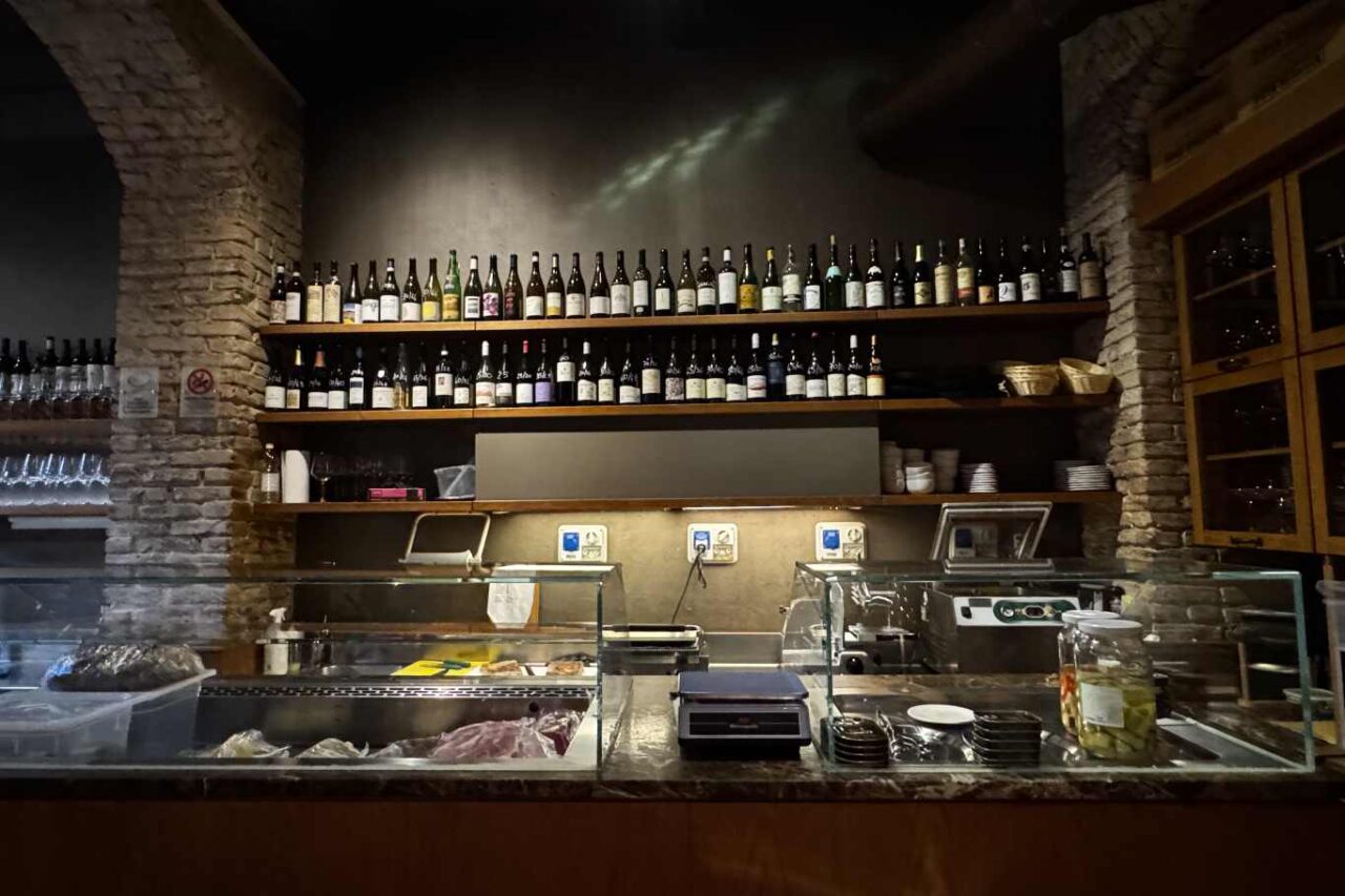 arcane wines milano bancone
