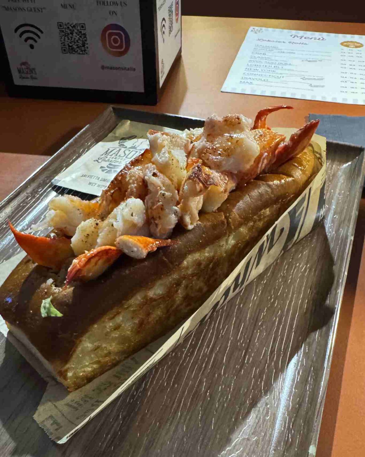 lobster roll milano masons