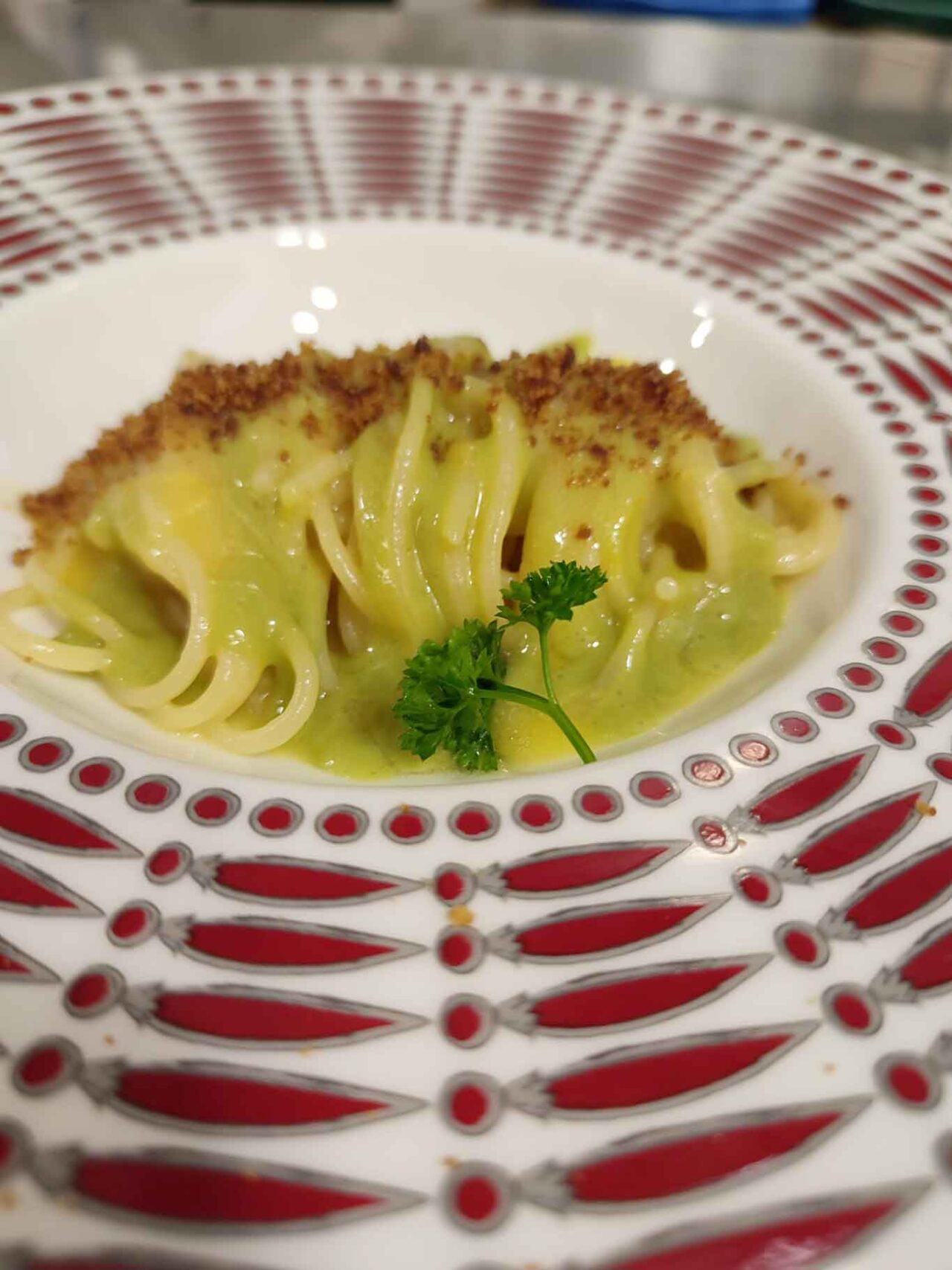 spaghetti con la bottarga del ristorante La Torre dell'Hotel Mezzatorre a Ischia