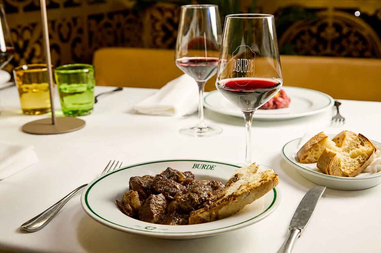 La trattoria di Firenze che non apriva a cena ora apre a cena