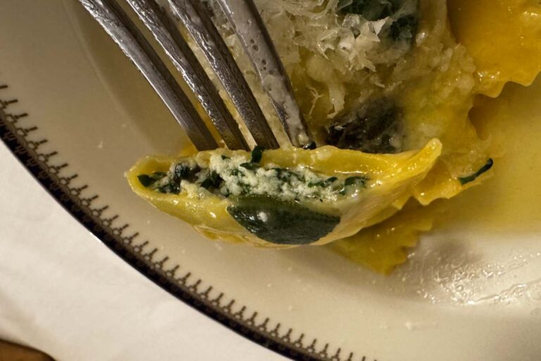 La nuova Trattoria a Milano aperta con 2 chef stellati: vi dico com’è