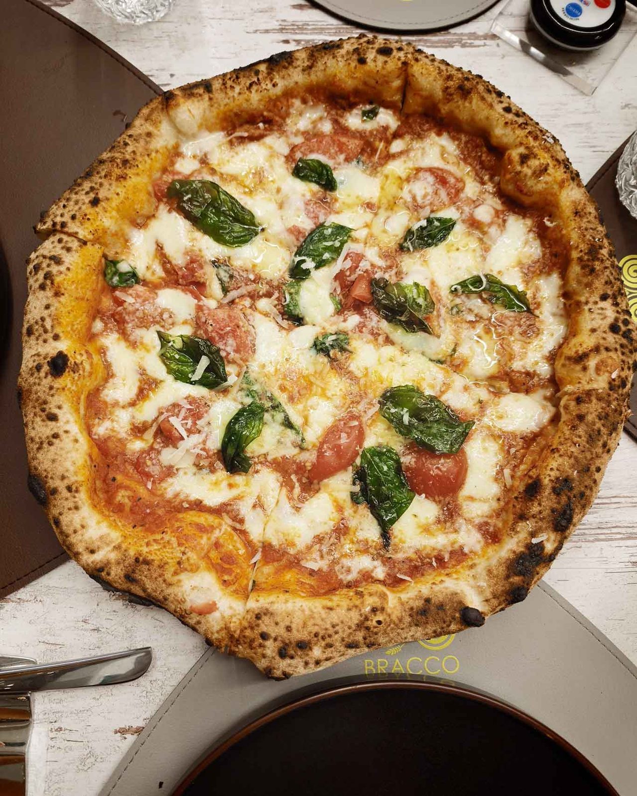 la pizza scarpariello di Bracco PizzaChef pizzeria ad Acerra