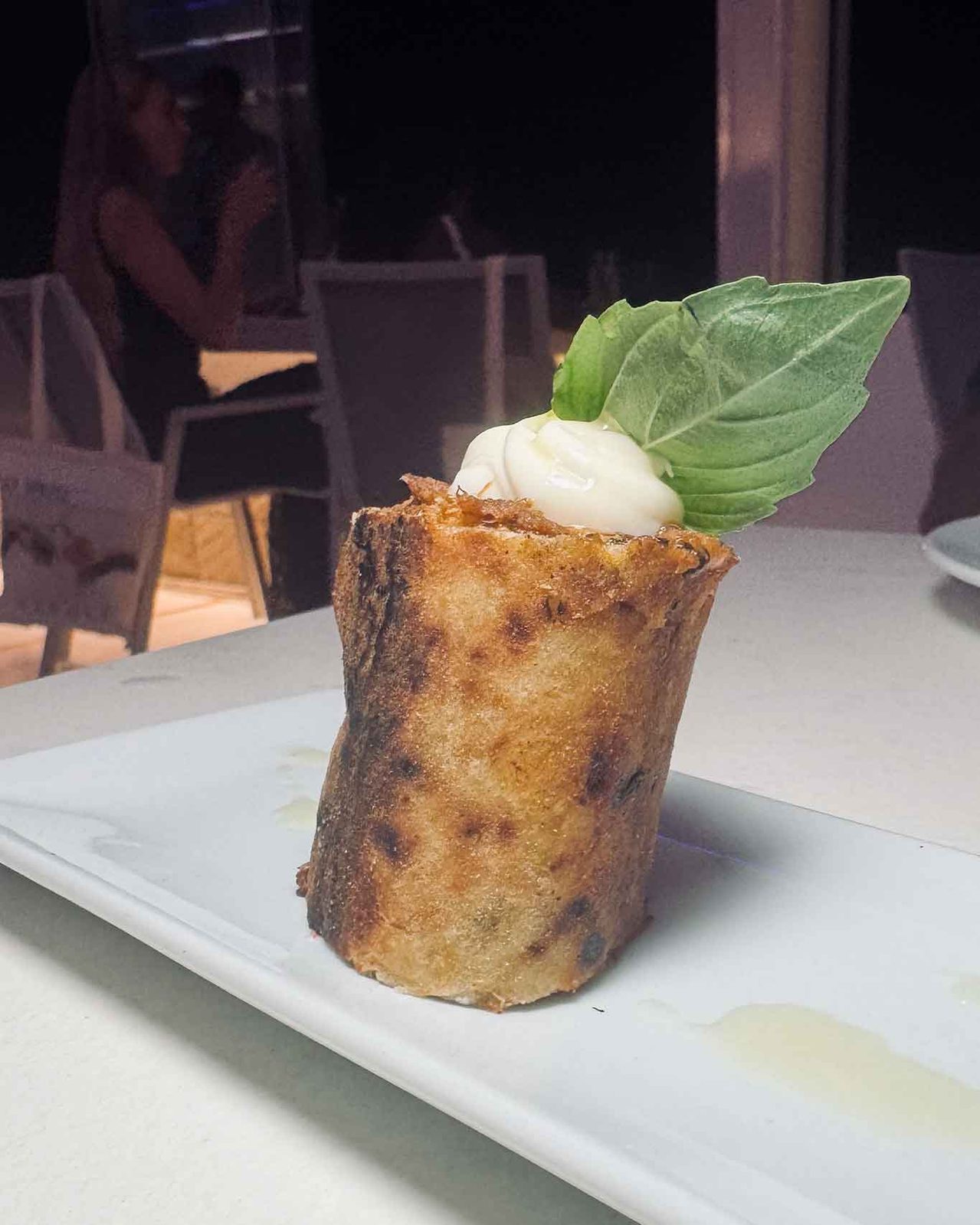 il rolls di braciola della pizzeria Palazzo Petrucci Posillipo a Napoli
