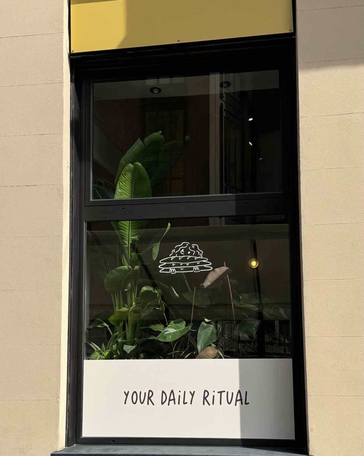 aalis bakery milano vetrina