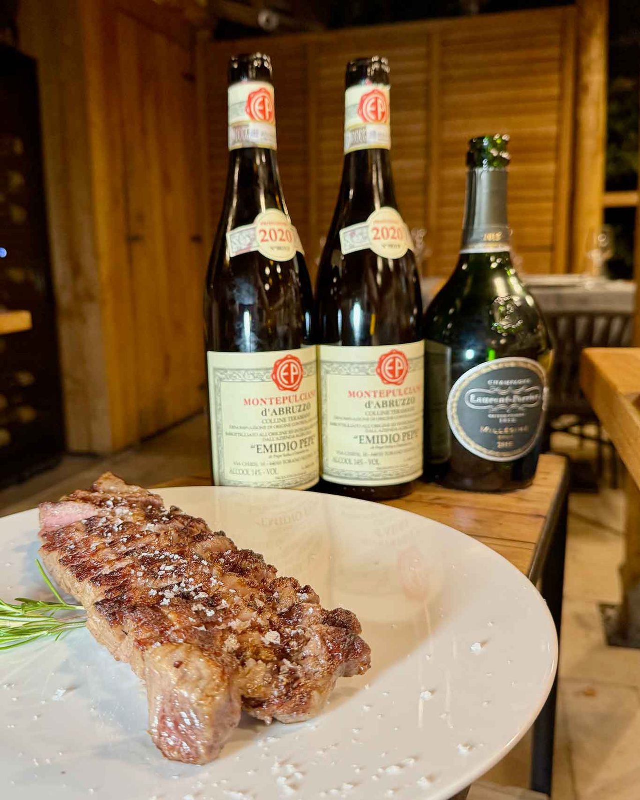 carne e vino da Fuego Steakhouse a Santa Maria di Castellabate in Cilento