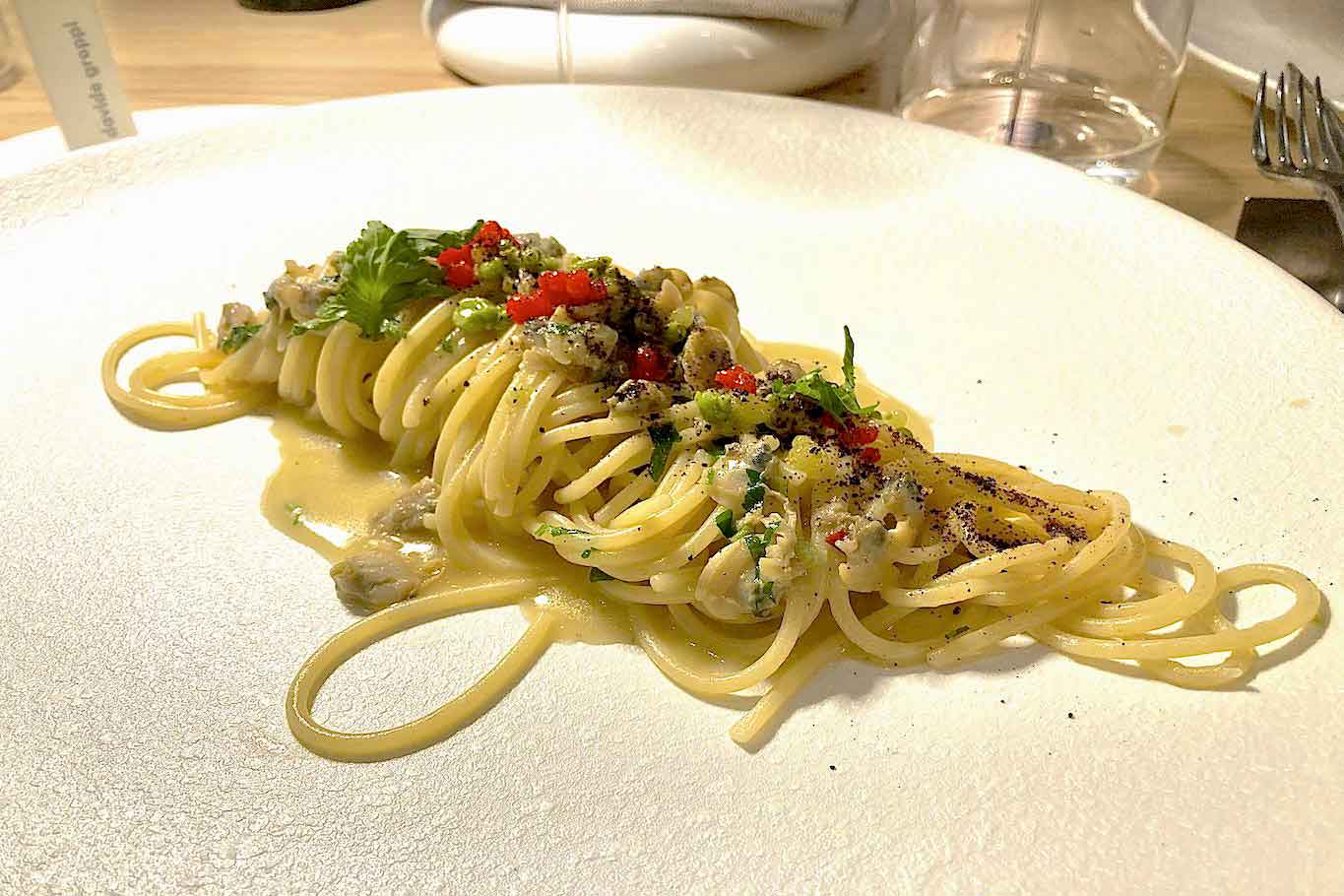 ristorante Casamare a Salerno spaghetti aglio olio vongole